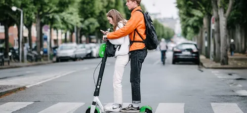 Trottinettes, monoroues et hoverboards : attention à leur...