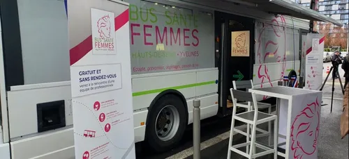 Le Bus Santé femmes poursuit sa tournée dans les Hauts-de-Seine et...