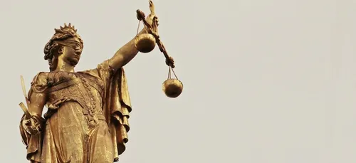 Doc Gyneco condamné à 5 mois de prison avec sursis pour violences...