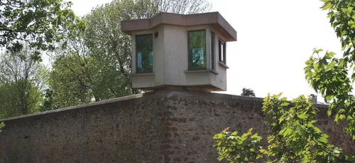 Fresnes : enquête élargie après le suicide d'une détenue