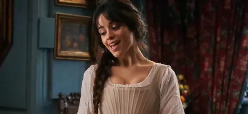 Cendrillon : première bande-annonce du film avec Camila Cabello...