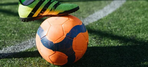 Amazon obtient les droits de la Ligue 1, les amateurs de foot...