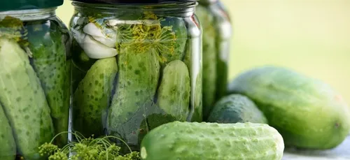 Cadeau : adieu les fleurs, la tendance est aux cornichons !