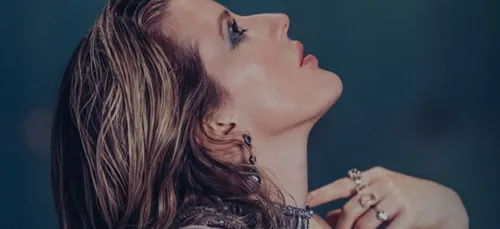 Ellie Goulding dévoile un extrait de sa chanson écrite pour la...