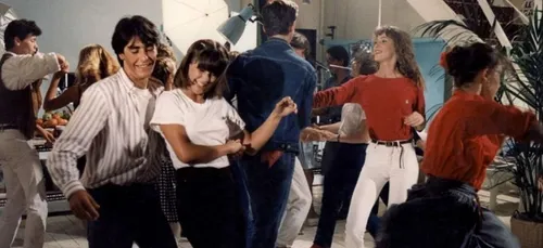 #WomenDancingTogether : le challenge du web qui fait danser les...