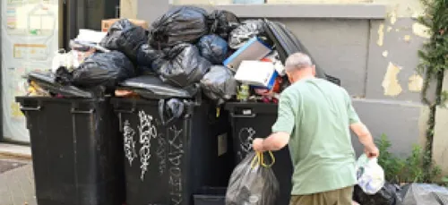 Grèves des éboueurs à Bordeaux