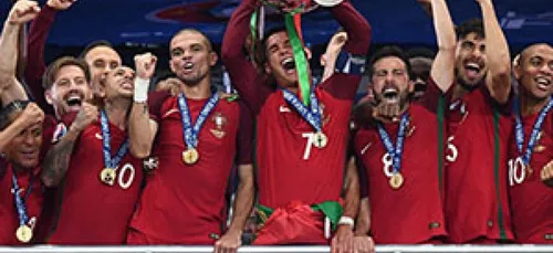 Le Portugal remporte l'Euro 2016