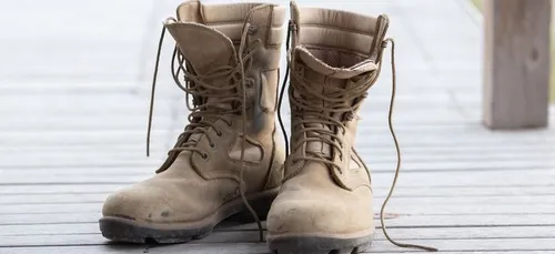 « Shoey Challenge » : le défi répugnant qui affole la toile (Vidéo)