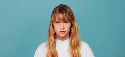 Angèle : sa magnifique prestation au Festival de Cannes (Vidéo)