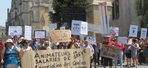 Grève des salariés de l'animation socioculturelle à Bordeaux