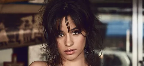 Camila Cabello enceinte de Shawn Mendes ? La toile s’affole (photos)