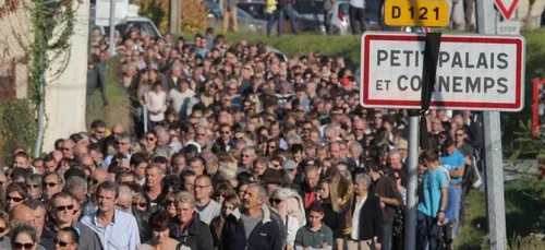 Marche blanche à Petit-Palais