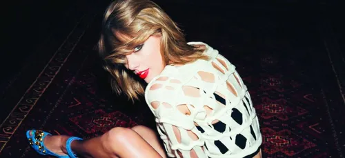 Quand la mère de Taylor Swift dévoile une vidéo hilarante de la...