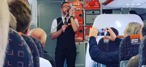 Mariah Carey : un steward fait le buzz dans l’avion avec une...