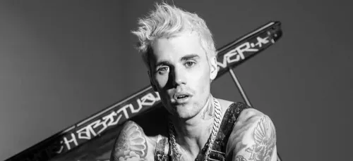 Quand Justin Bieber se cache à l’arrière d’une voiture pour...