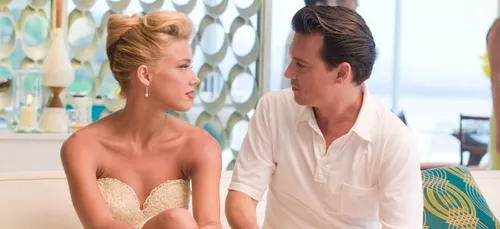 Johnny Depp : son ex-femme Amber Heard admet l’avoir frappé dans un...