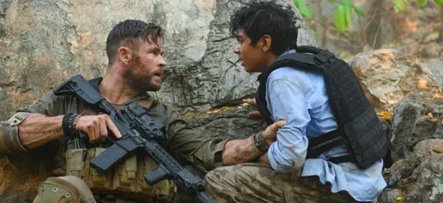 Le film d’action "Tyler Rake" avec Chris Hemsworth aura bientôt sa...