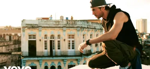 Enrique Iglesias - SUBEME LA RADIO 