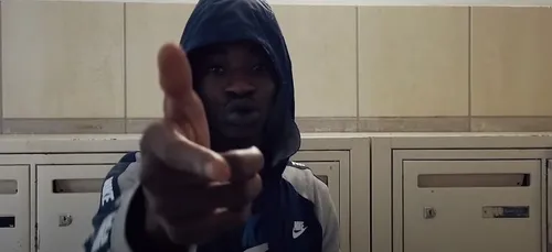 Images de dealers armés à Grenoble : le rappeur en garde à vue