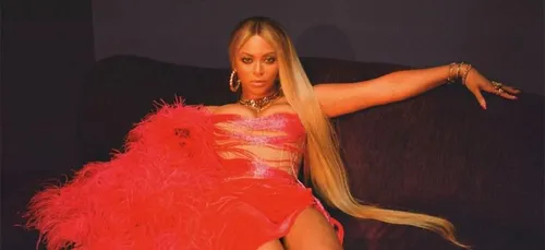 Grammy Awards 2021 : Beyoncé en tête des nominations devant Taylor...