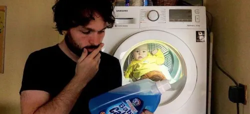 Les photos hilarantes d'un papa et de son bébé font le tour du monde