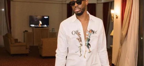 « C'est l'école qui m'a sauvé la vie »  : Dadju se confie sur son...