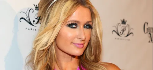 Paris Hilton est de retour avec son nouveau single "Summer Reign" !