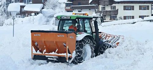 Il invente un faux meurtre pour que sa rue soit déneigée grâce à...
