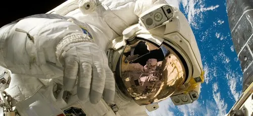 Emploi : astronaute, ça vous tente ? L'agence spatiale européenne...