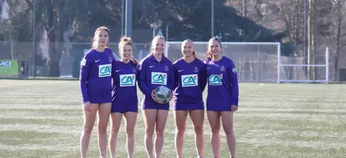 Des footballeuses s'entraînent sans short pour dénoncer le sexisme...