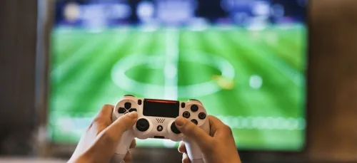 FIFA 21 : le célèbre jeu vidéo bientôt déconseillé aux mineurs ?