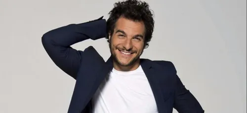 Amir publie une photo sexy sur Instagram pour annoncer son nouveau...