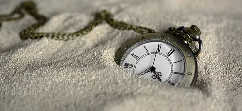 Heure d'été : l'abandon du changement d'heure encore retardé