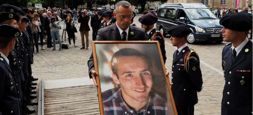 Meurtre du caporal Arthur Noyer :  Nordahl Lelandais devant la...