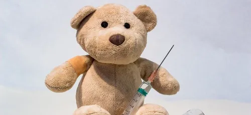 Vaccination de nos ados : la HAS préconise d'y aller par étapes