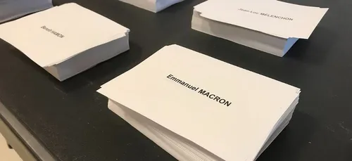 Présidentielle 2022 : vers un 1er tour le 10 avril et un second le...