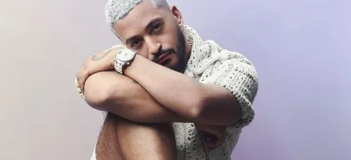 "Ce corps d'athlète" : Slimane séduit les internautes en dévoilant...