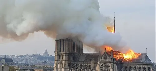 Notre-Dame : Netflix dévoile le casting de la série sur l'incendie...