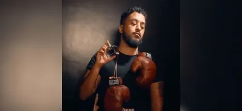 Slimane devient égérie pour Jean Paul Gaultier (vidéo)