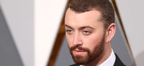 Sam Smith en couple : son doux baiser à l’acteur Brandon Flynn ...