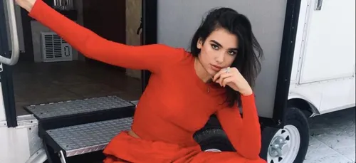 Dua Lipa : son papa fait craquer les femmes du monde entier (PHOTOS)