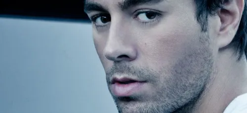 Enrique Iglesias et Anna Kournikova enfin parents : "ce sont des...