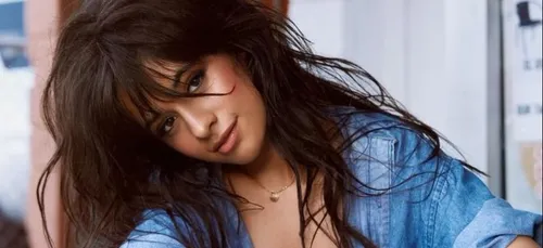 Camila Cabello dévoile un documentaire avec des images inédites...