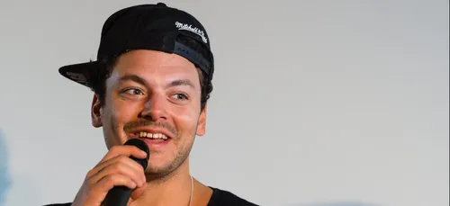 Kev Adams en couple avec Miss Univers, c'est officiel (Photo)