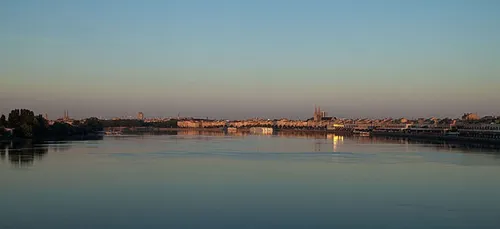 Pont Simone Veil à Bordeaux : les travaux débutent rive gauche