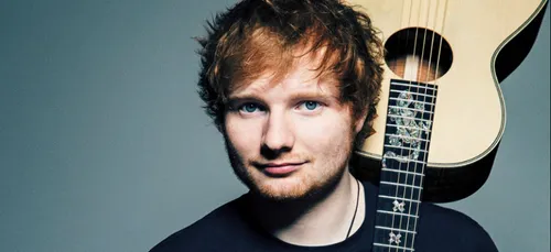 Ed Sheeran dans une publicité délirante ! (Vidéo)