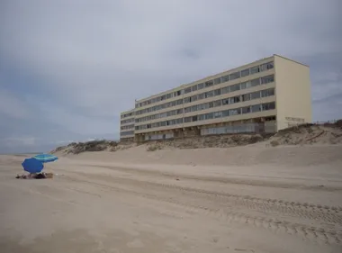 Soulac : peut-être un espoir pour les copropriétaires de l’immeuble...