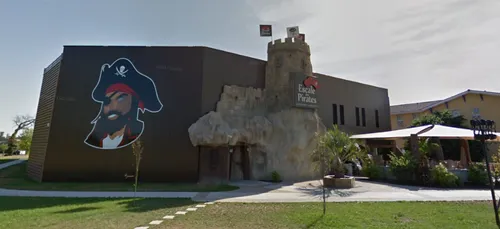 Mérignac : opération nettoyage à "l’Escale des Pirates"