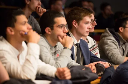 Bordeaux : les étudiants en 1ère année de médecine sont en mauvaise...