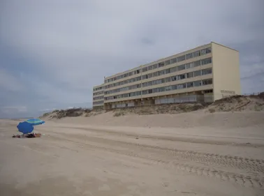 Soulac : la mairie ne s'occupera pas du désamiantage du Signal